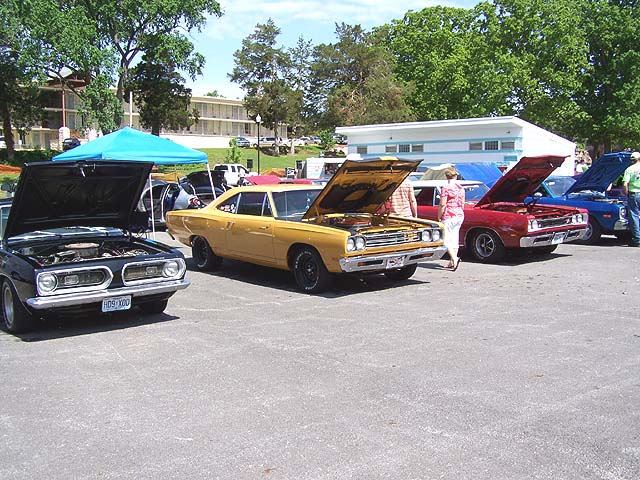 Mopars In May 2009 - Branson, MO - Home Racing World